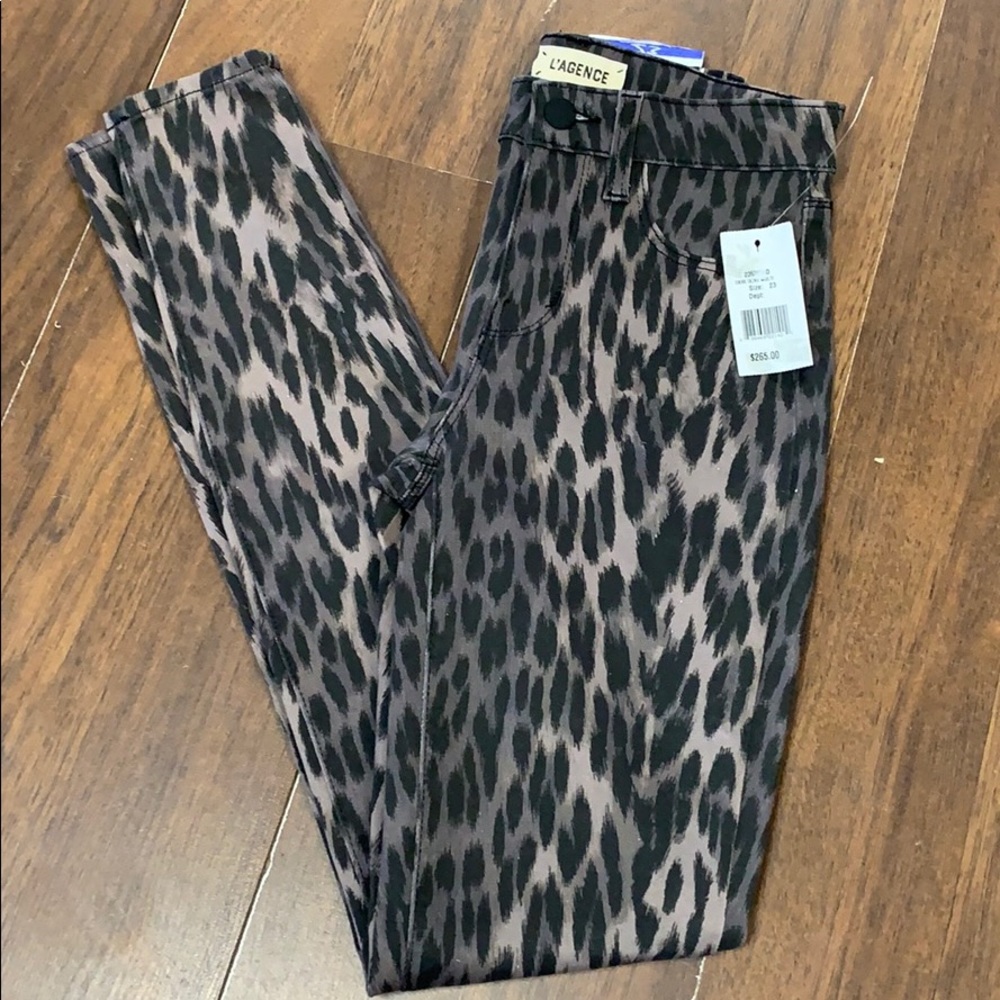 L’agence animal print jean size 23